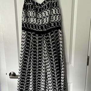 Elegant Black and White Patterned Dress